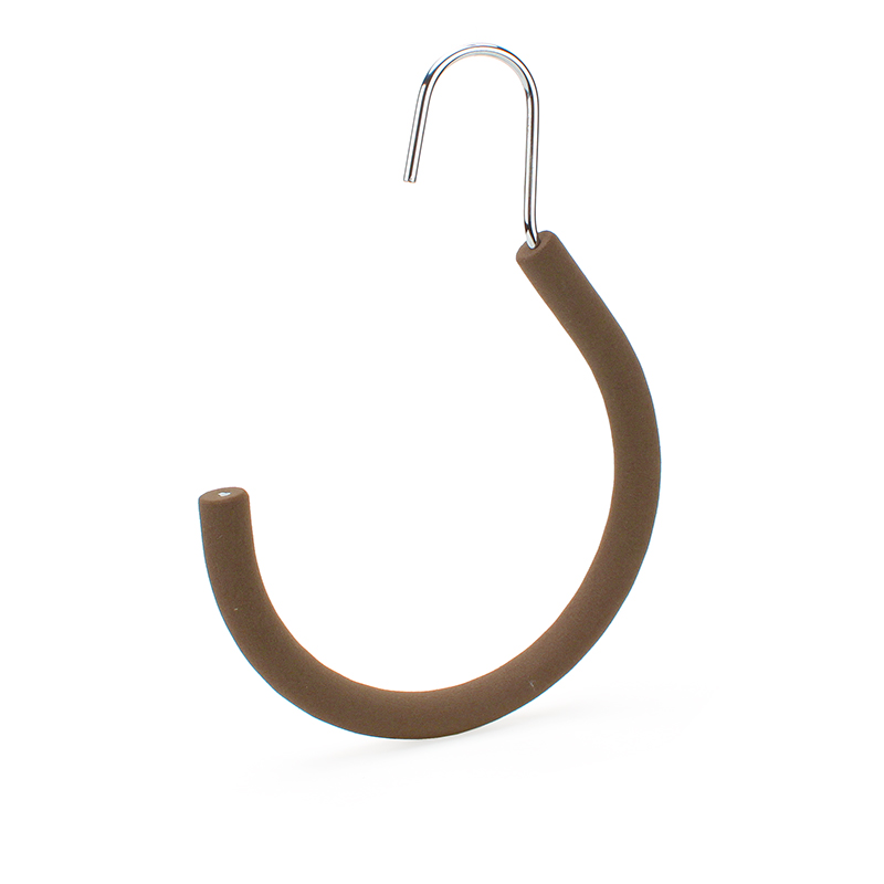 Non-slip scraf and belt hanger with hoop design