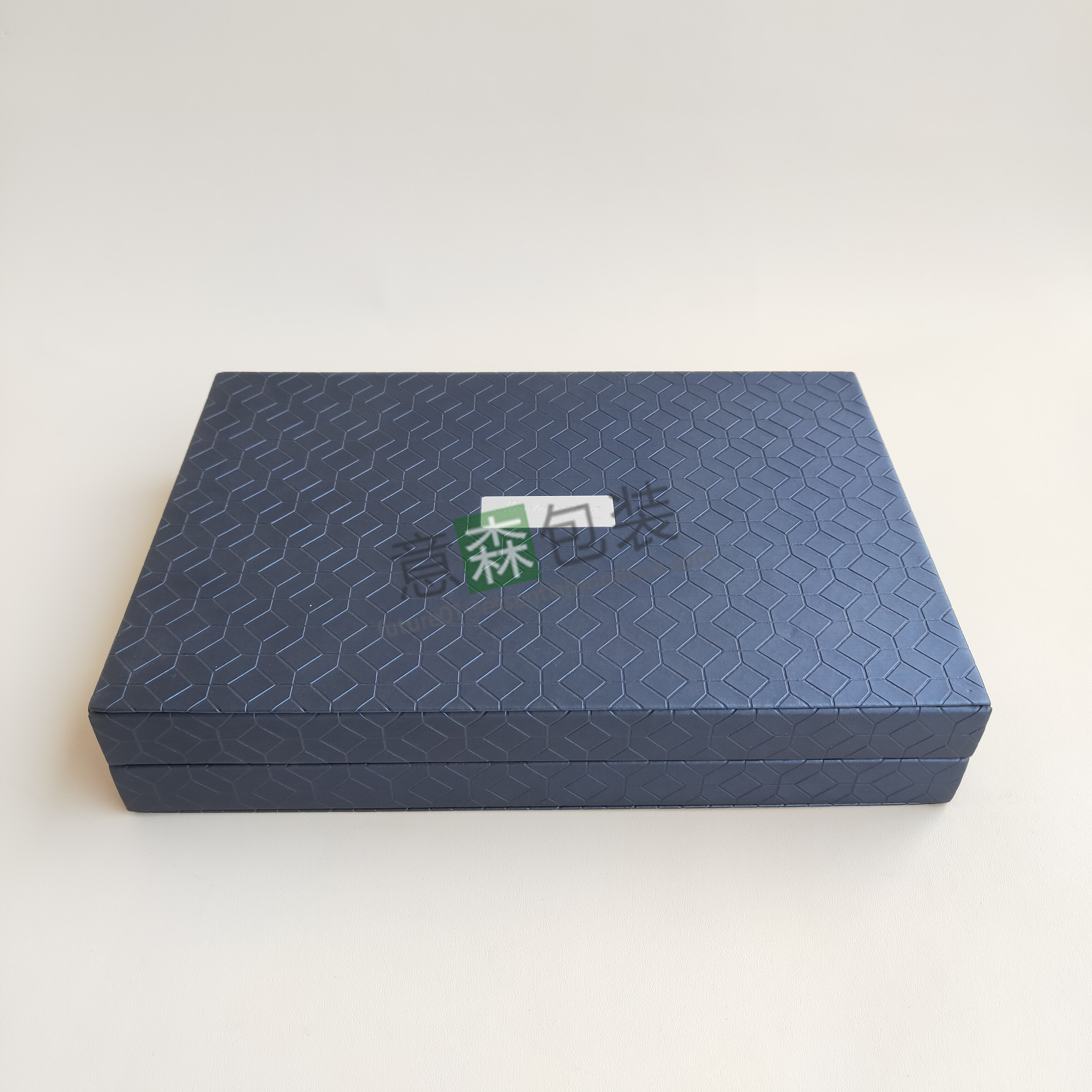 Leather pen box