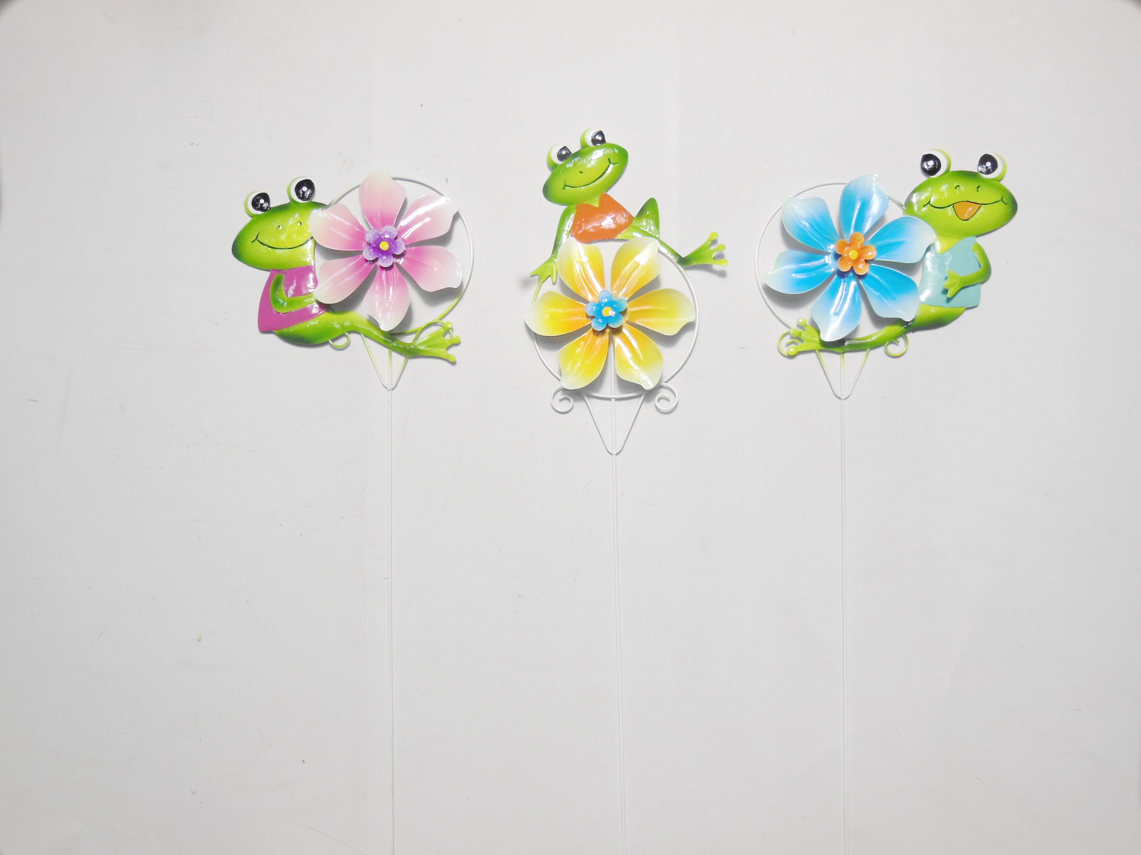 Frog With Windmilling Stick