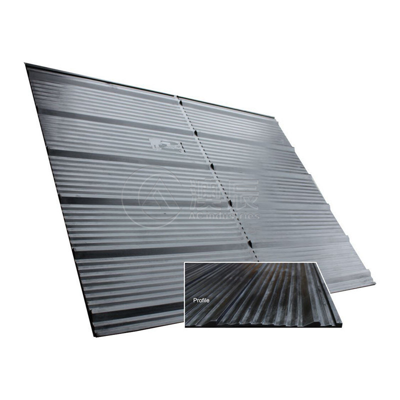 Horse Tailgate Mat