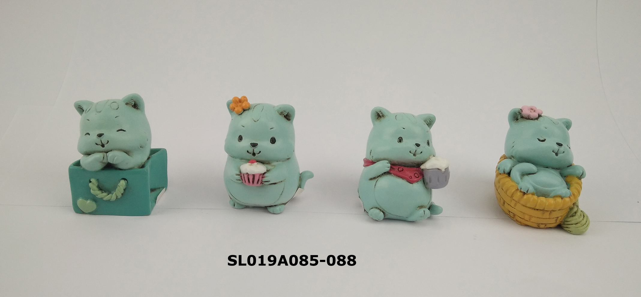 Resin decoration, key chain - animal