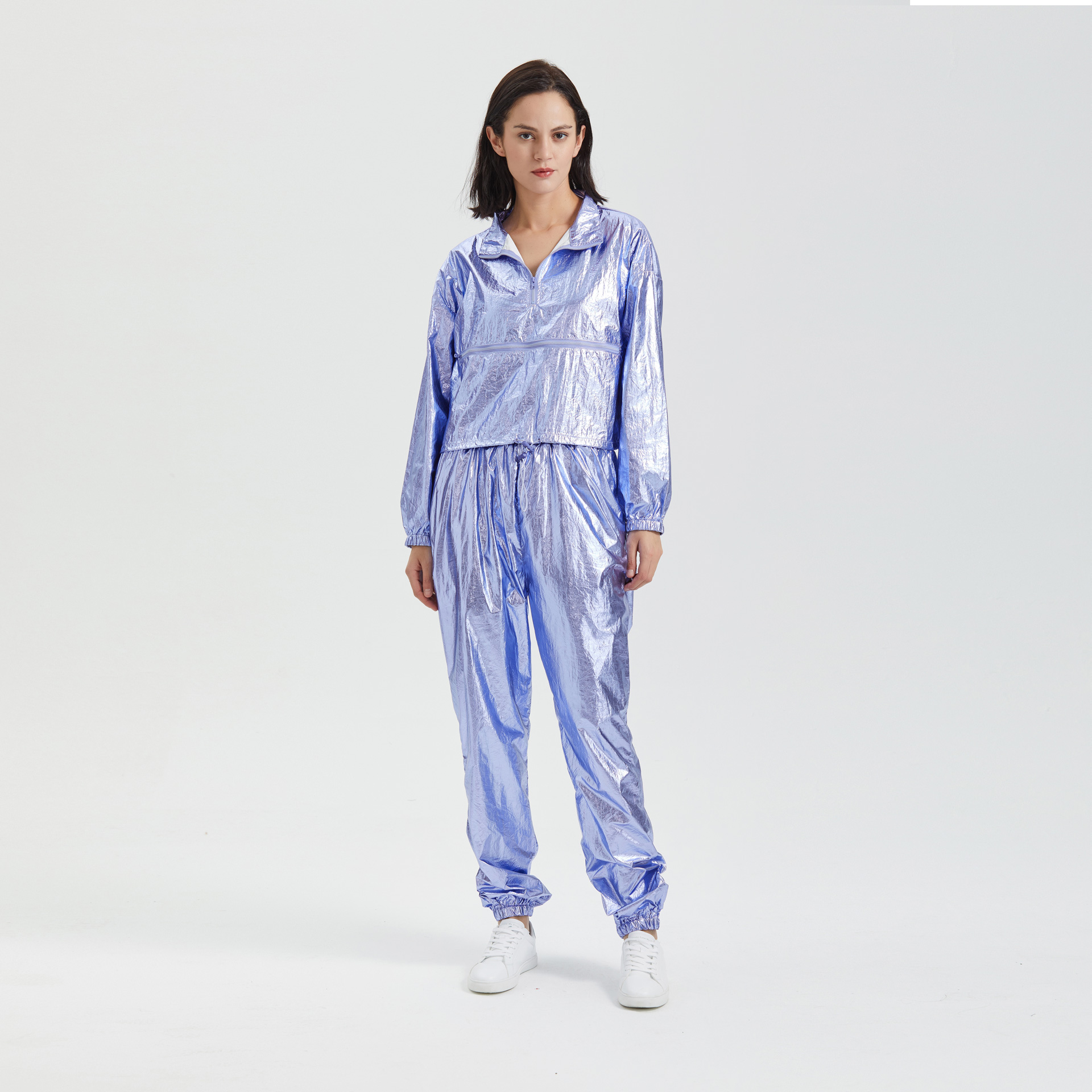 woman fashion sport suit