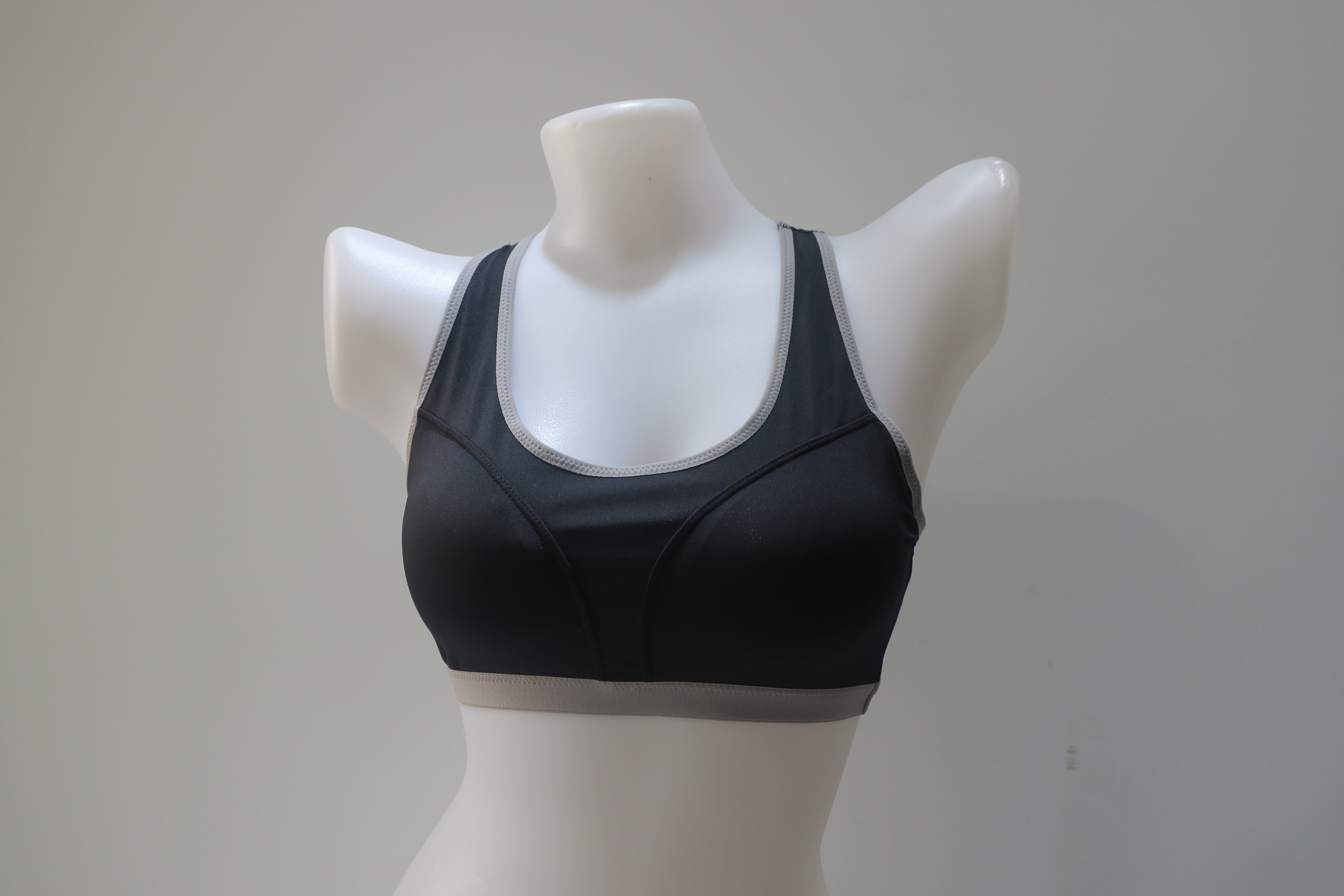 Sport vest wireless bra ( with removeable cup )