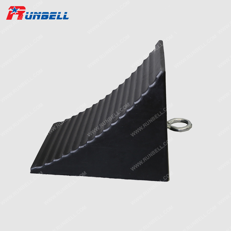 Triangle Rubber Truck Wheel Chock