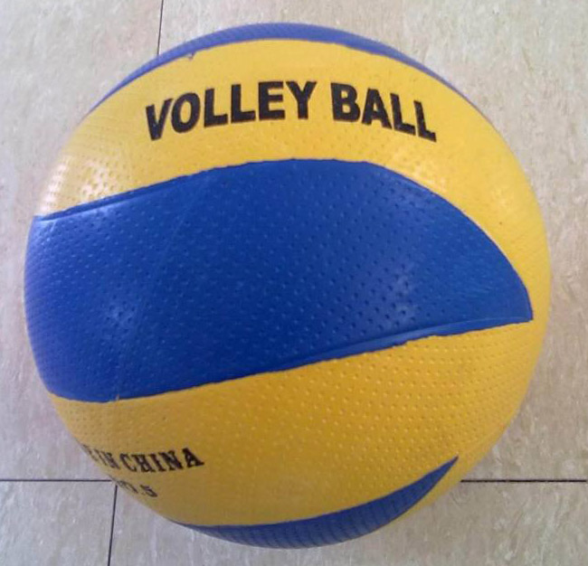 5# Rubber volleyball (two colors)