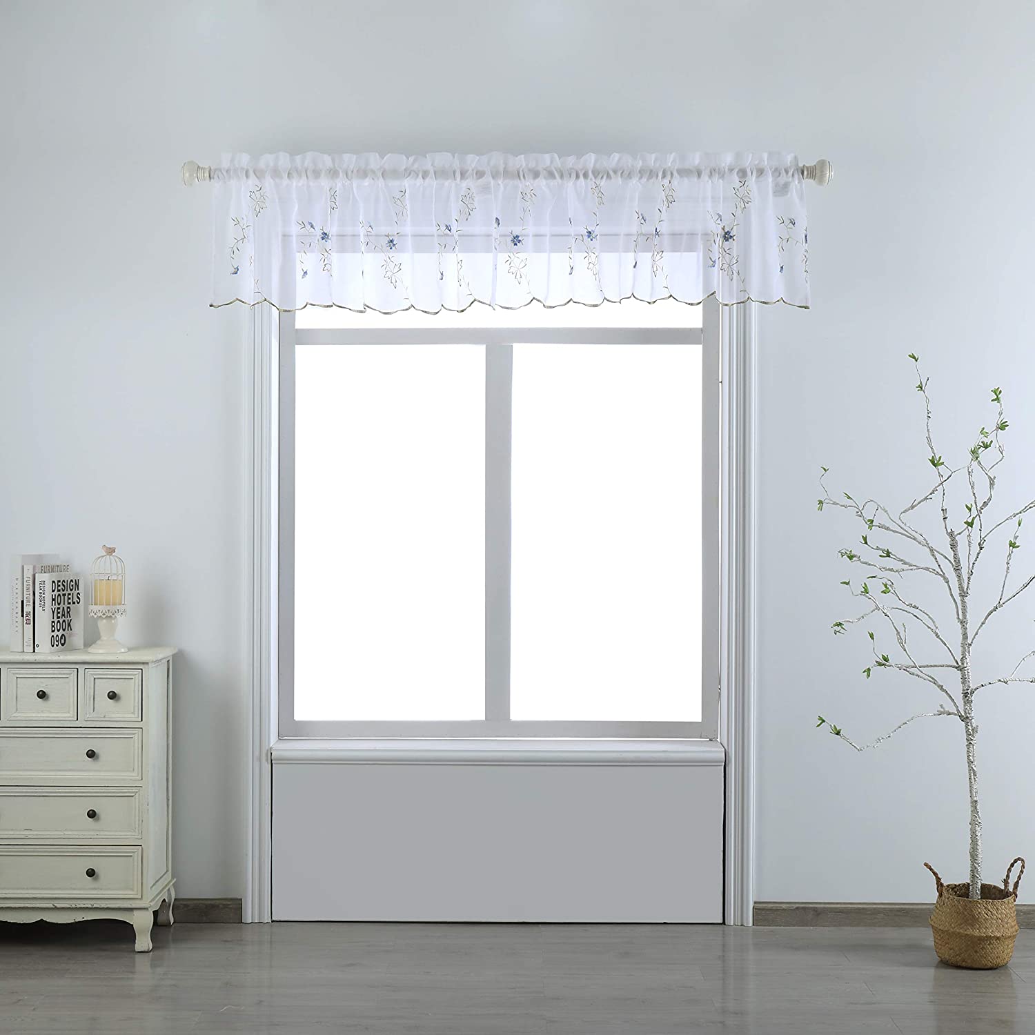 Rod Pocket Style Floral curtains
