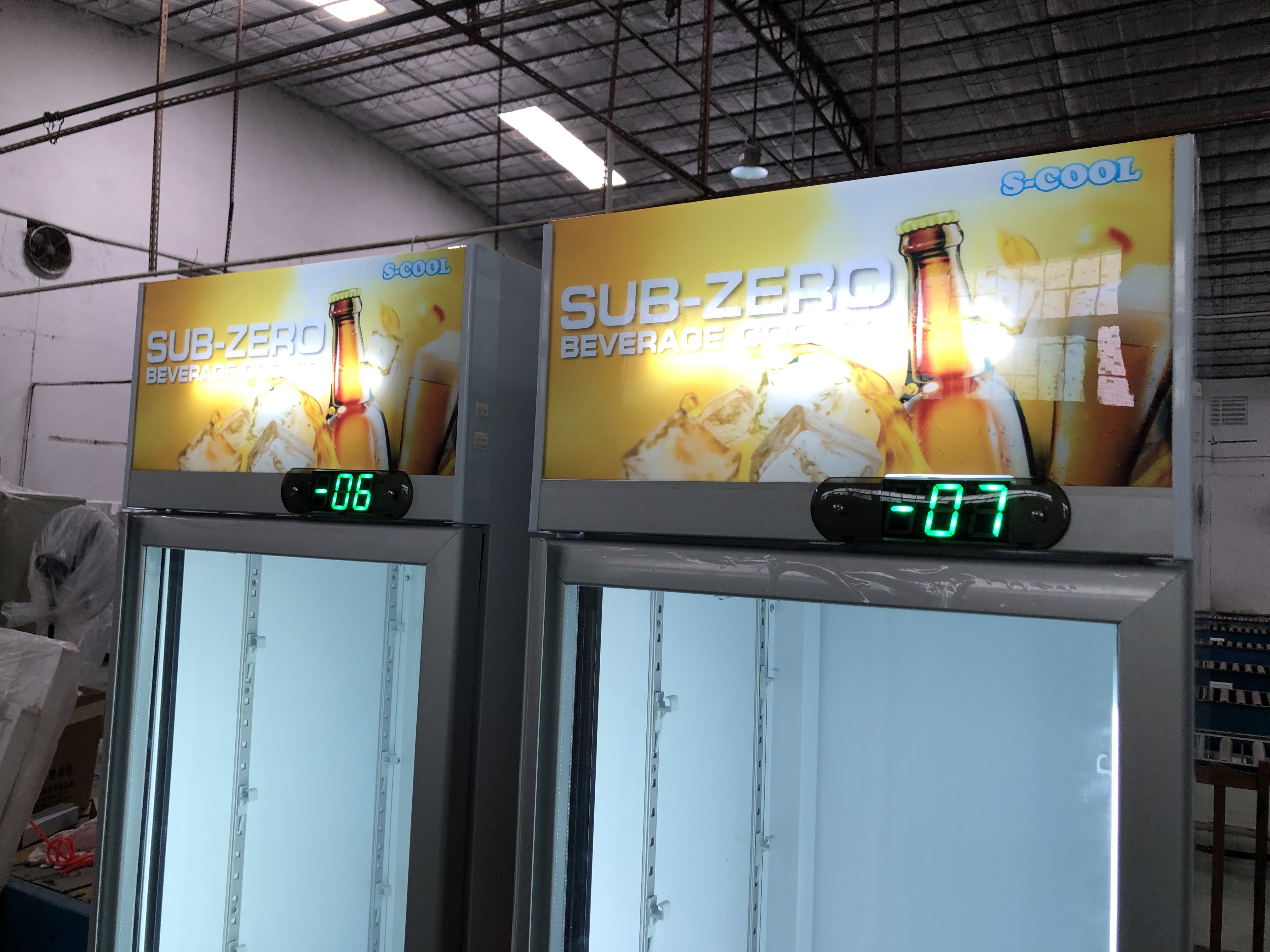 Showcase Cooler