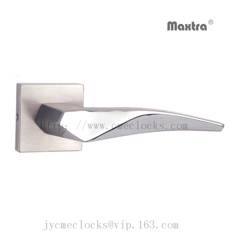 Zinc rosette door handle