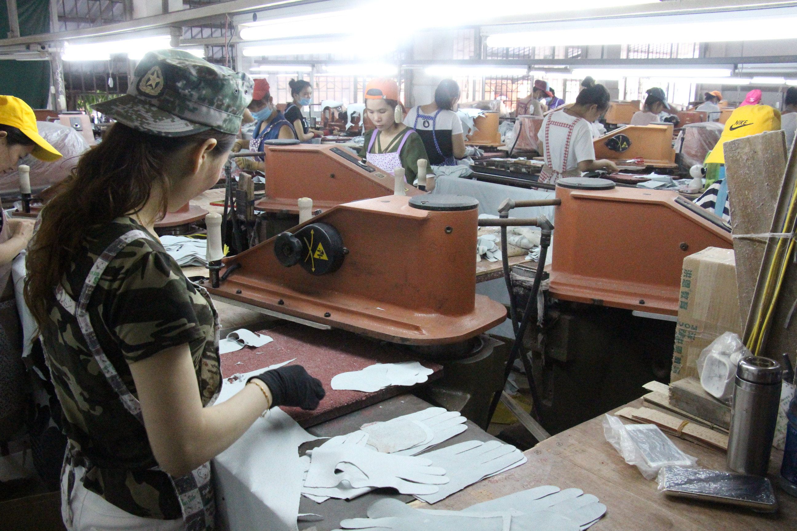 Hengxian Wanlilong Leather Industry Co., Ltd. – Photos produits 3