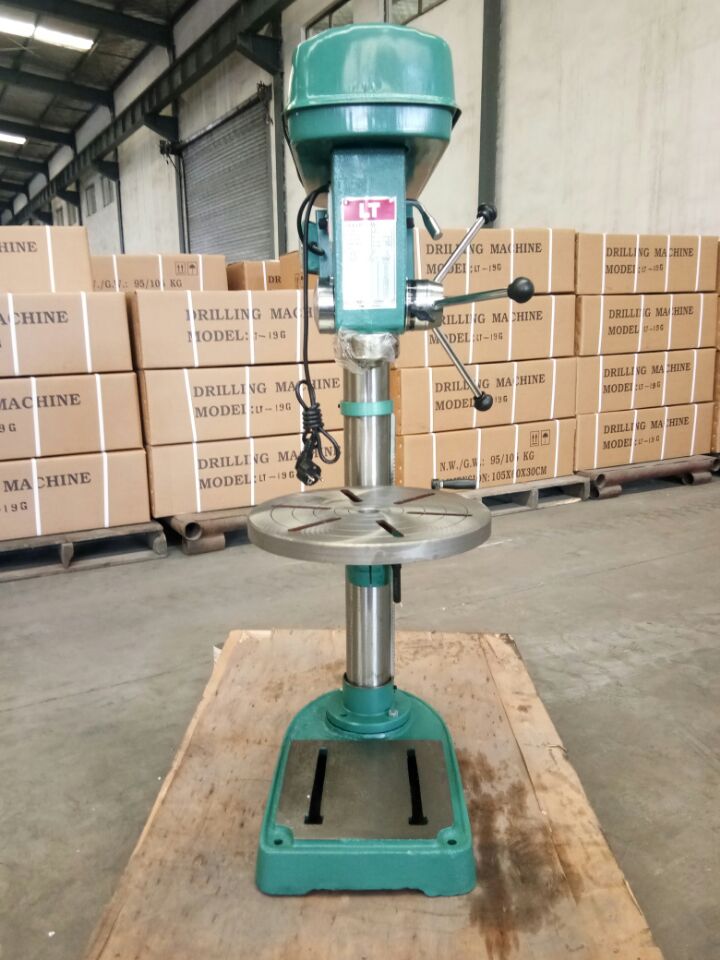 JIAXIANG MACHINERY PLANT CO., LTD. – molde de inyección 1