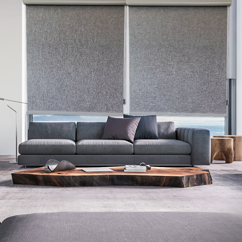Blackout roller blind