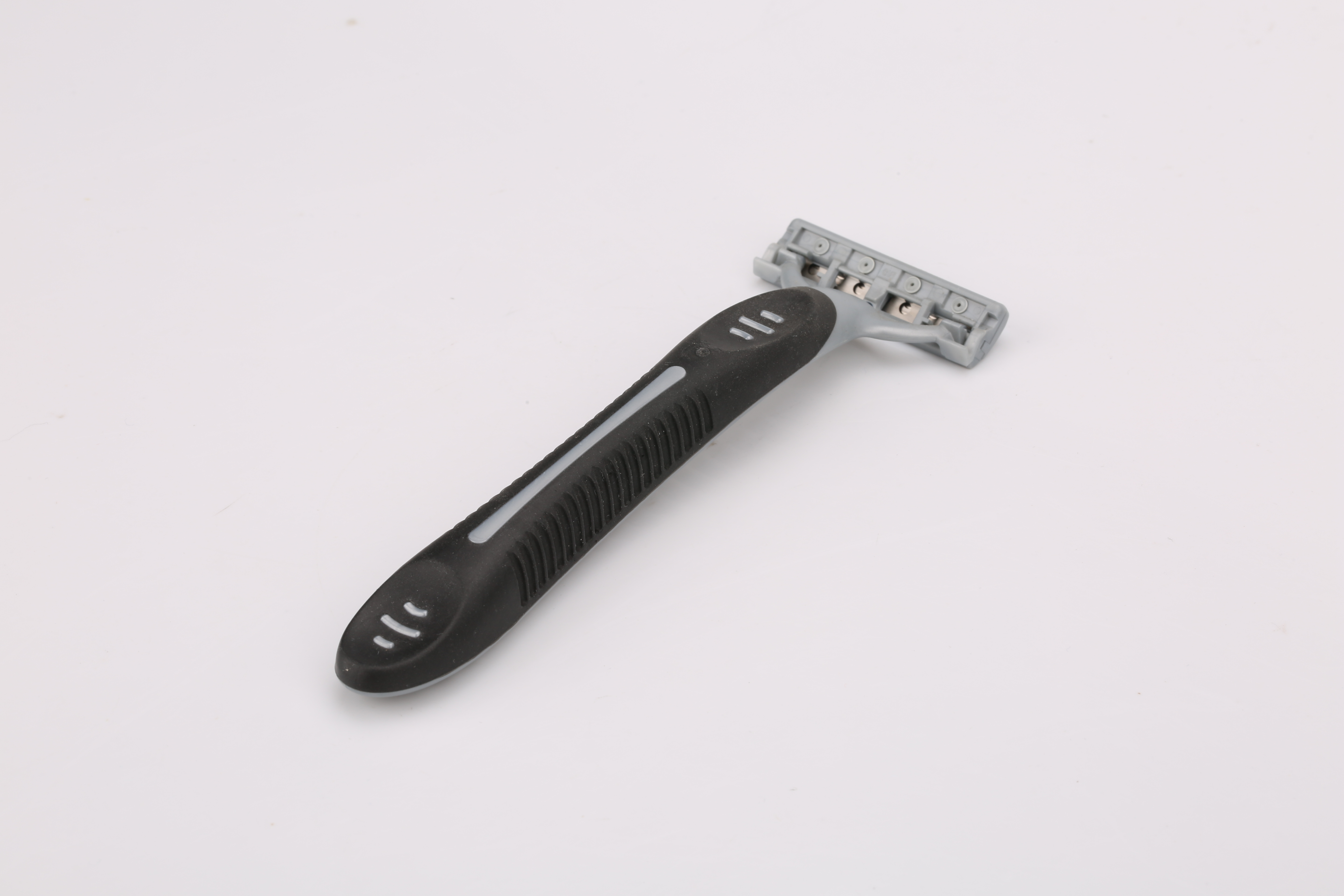 Matrix3 blade disposable razor