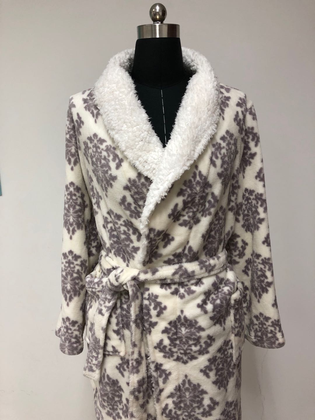 Ladies Robe