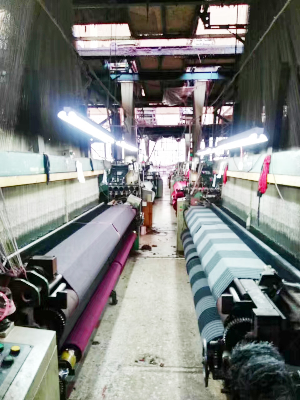 Xinchang Yuling Silk Co., Ltd. – printed shawls 3