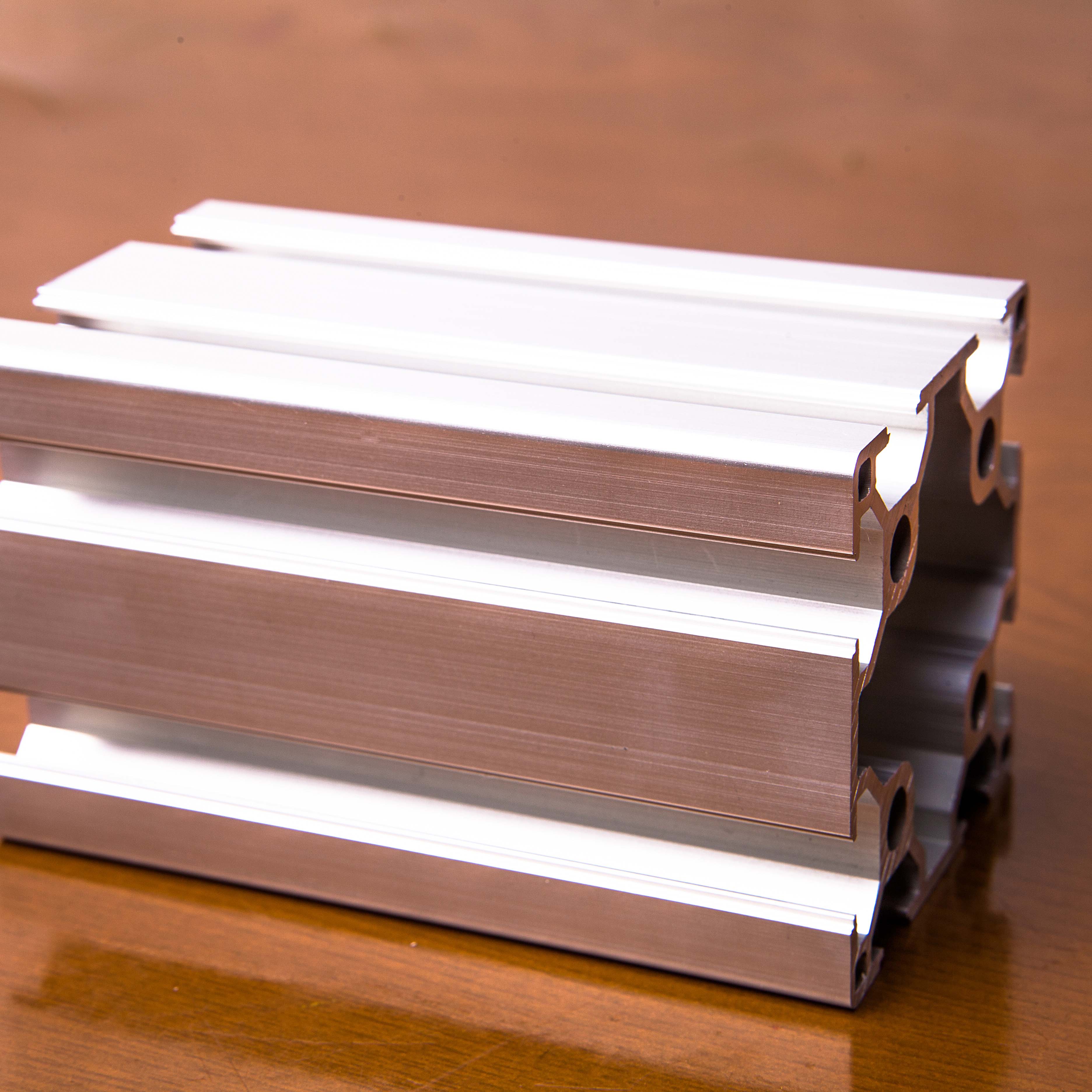 Aluminum profile