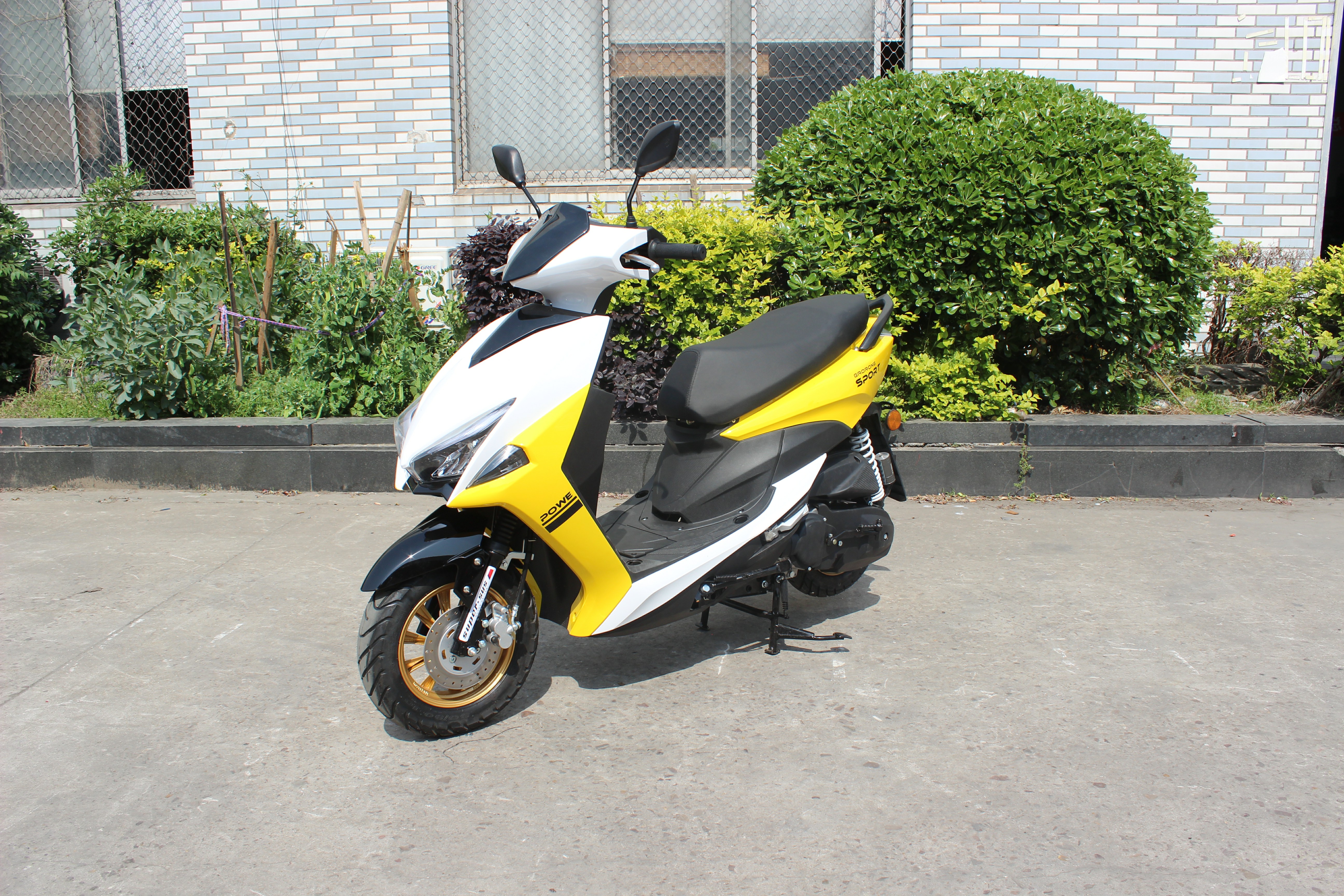 2020 New Gasoline Scooter 50cc 110cc 125cc 150cc Yamaha Design Rear Kick Start Engine Named Sport Fs