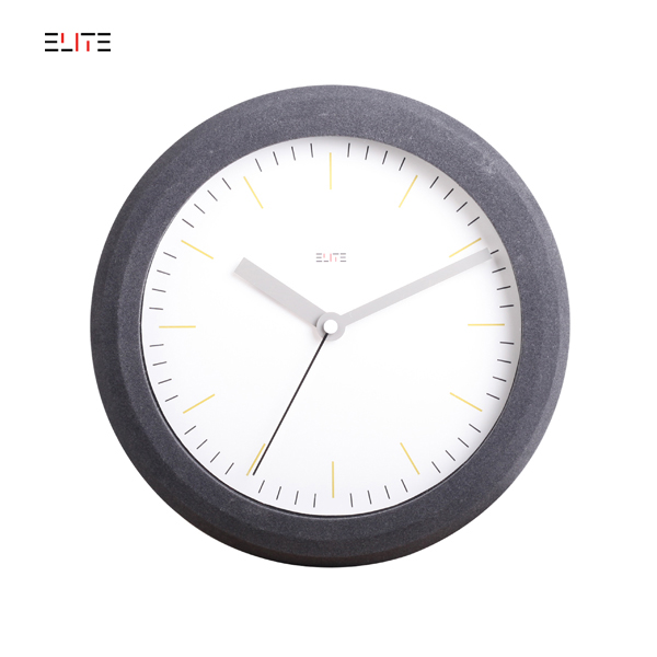 Plastic quartz wall clock with flocking finish
