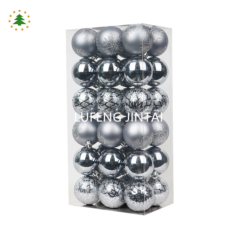 christmas tree decoration ball