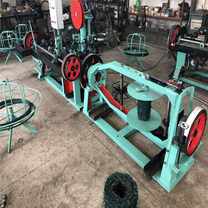 Full Automatic Reverse Twisted Barbed Wire Making Machine
