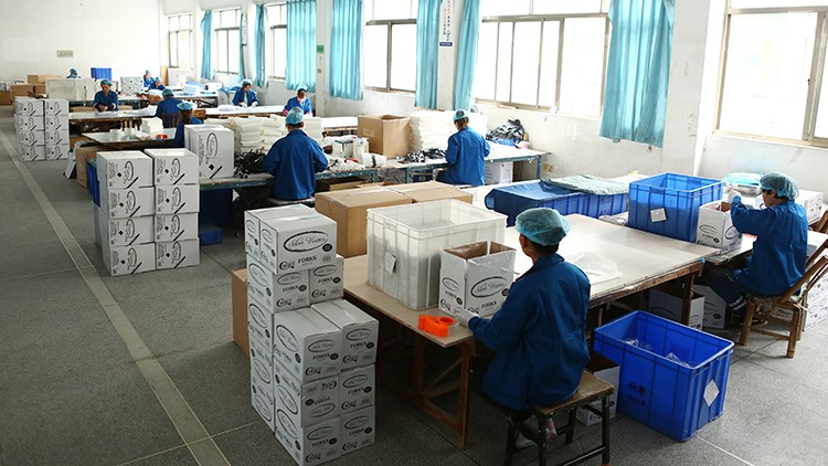 Wuxi Tom Trading Co., Ltd. – disposable plastic cups 3