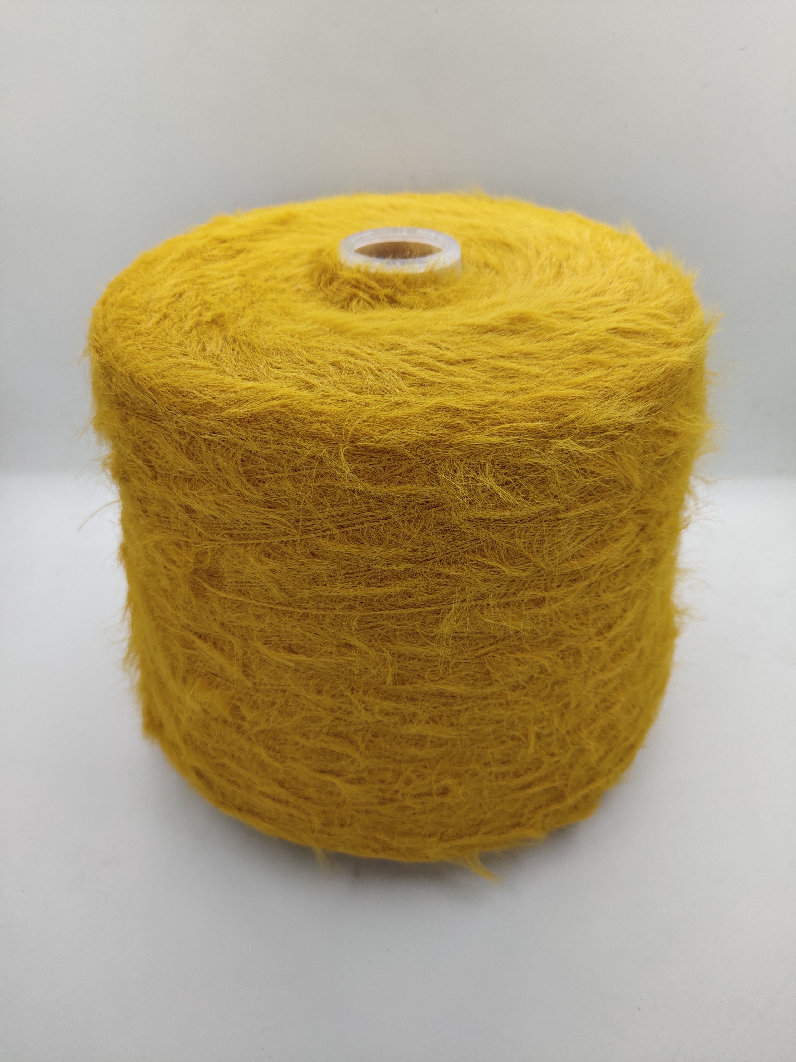 4.0cm 100%nylon mink yarn