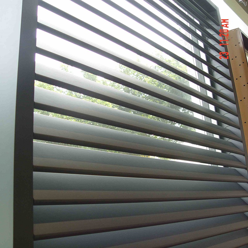 aluminium louver window