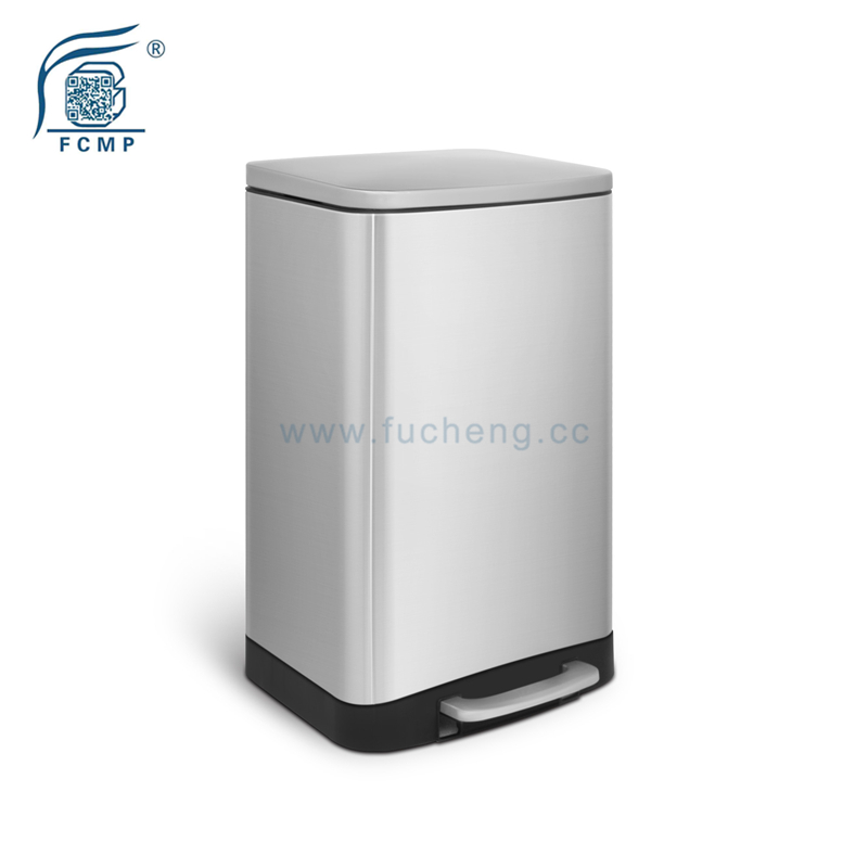 Recentagle Stainless Steel Kitchen Pedal Trash Can