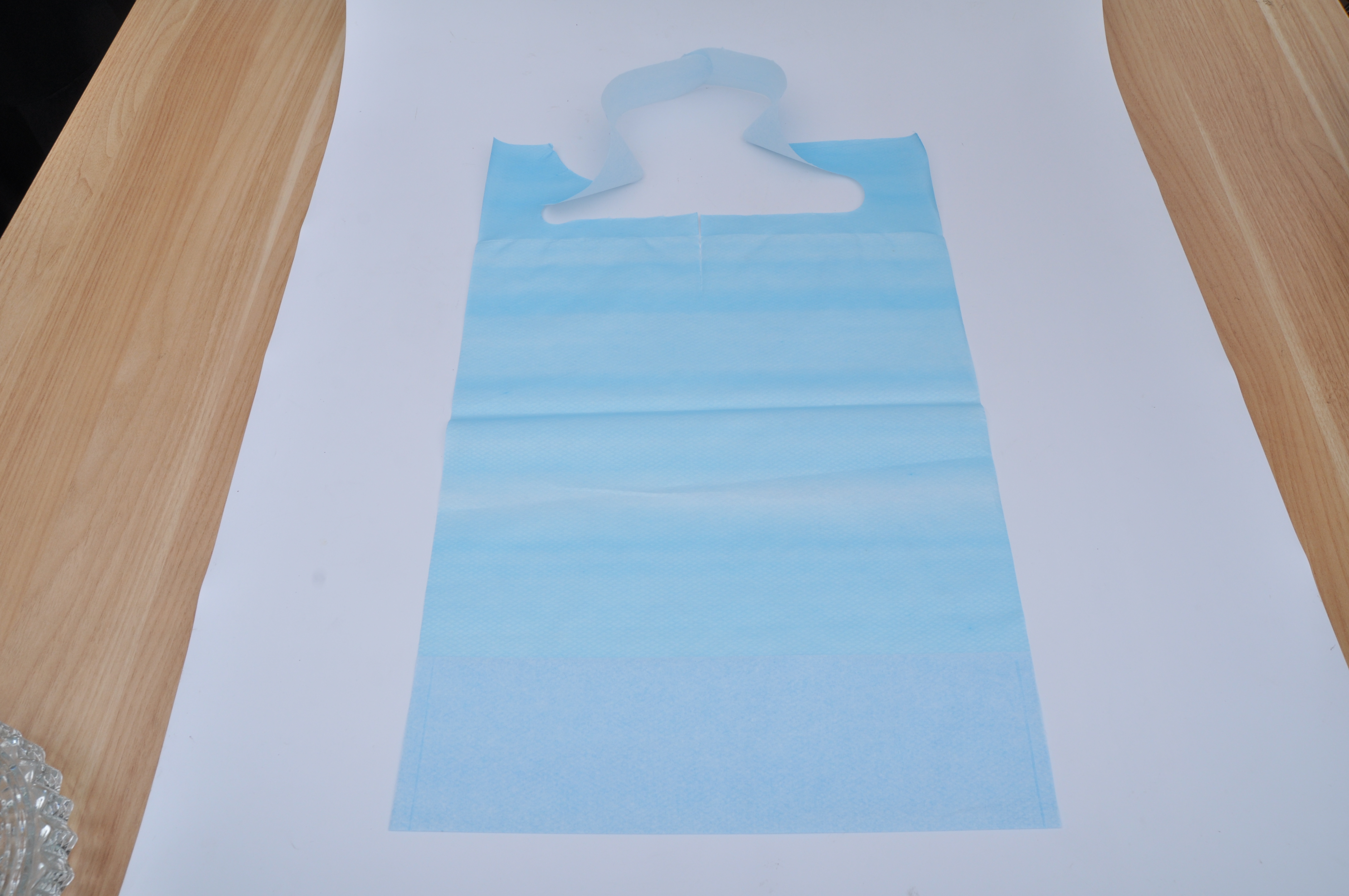 disposable bibs
