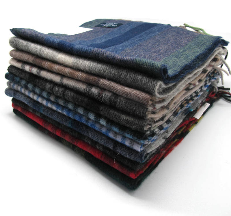 Men's tartan scarf