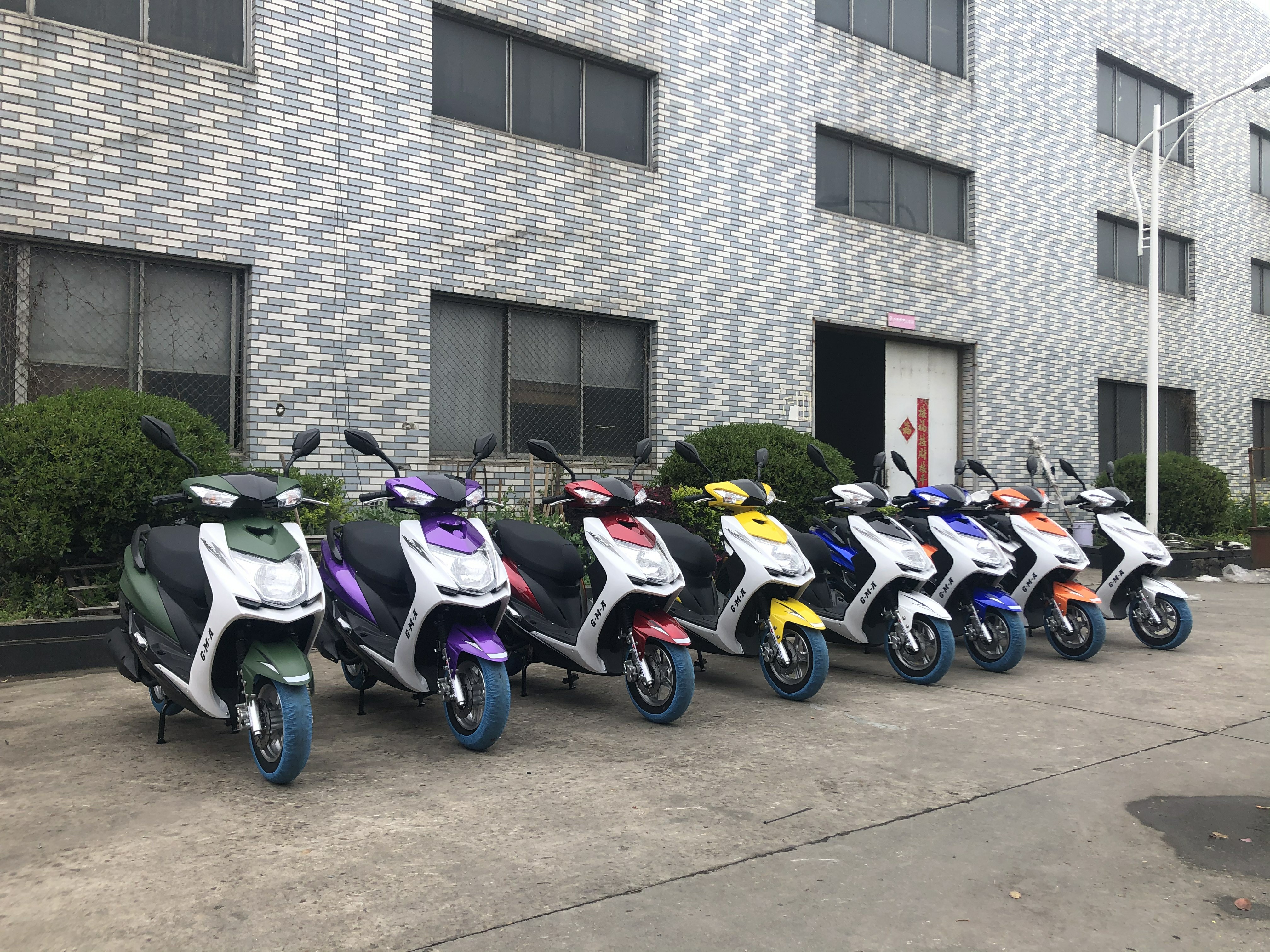 2020 New Gasoline Scooter 125cc 150cc Yamaha Design Rear Kick Start Engine Named Cygnus-X