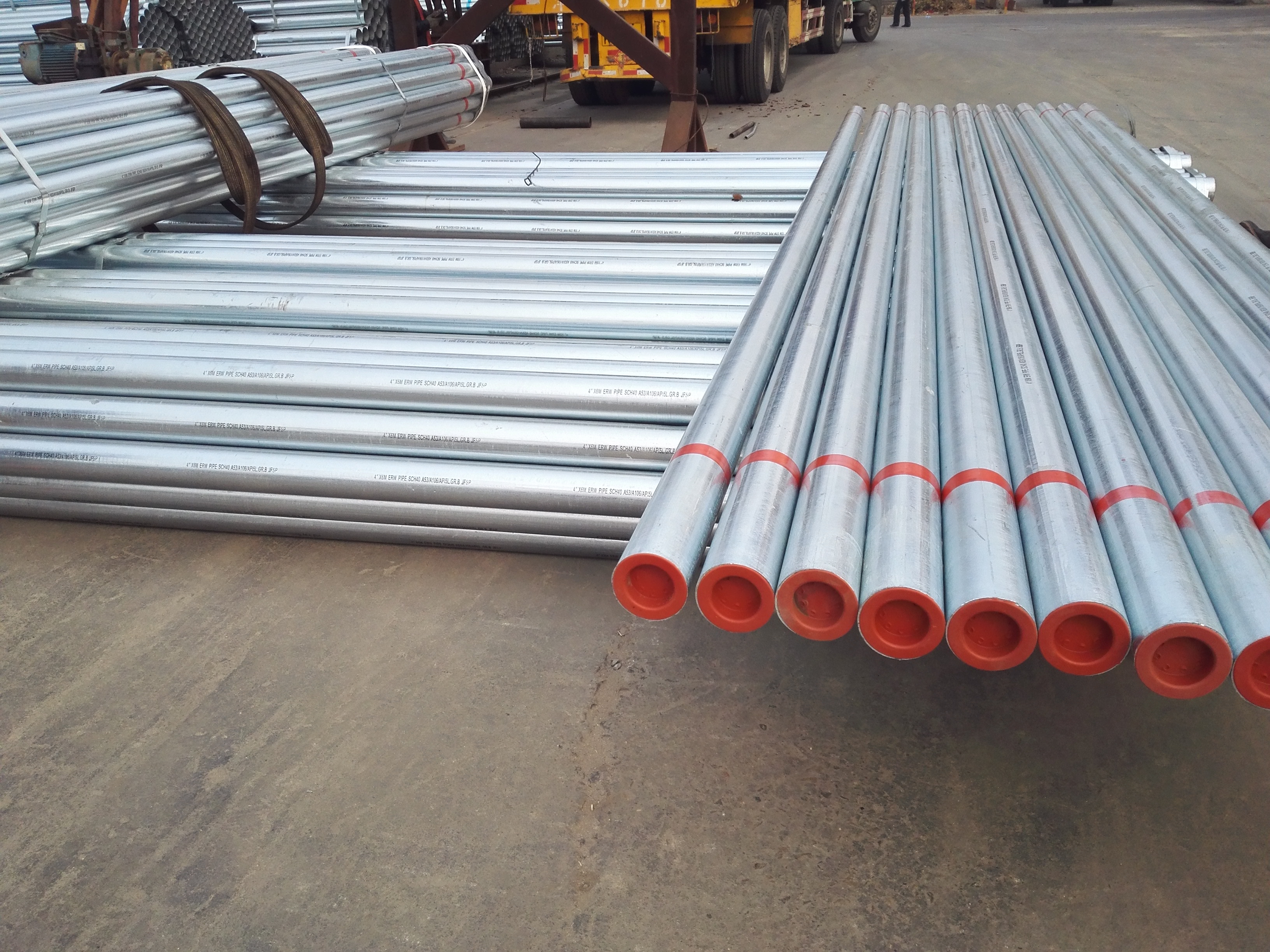 Hot dipped galvanized round pipe