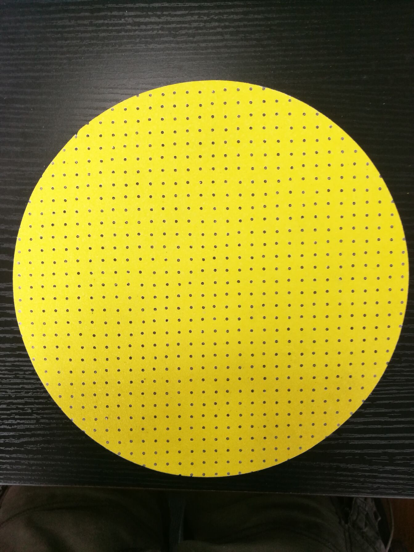 FM151 Yellow Multihole Velcro Disc