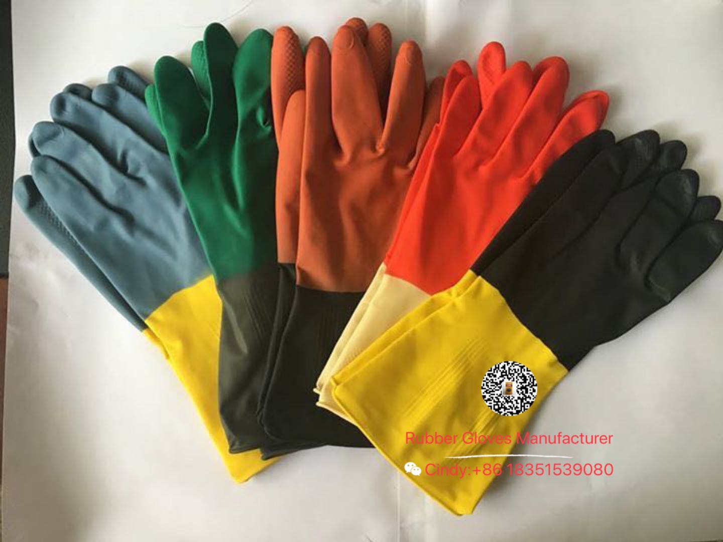 Bi color iustrial rubber gloves