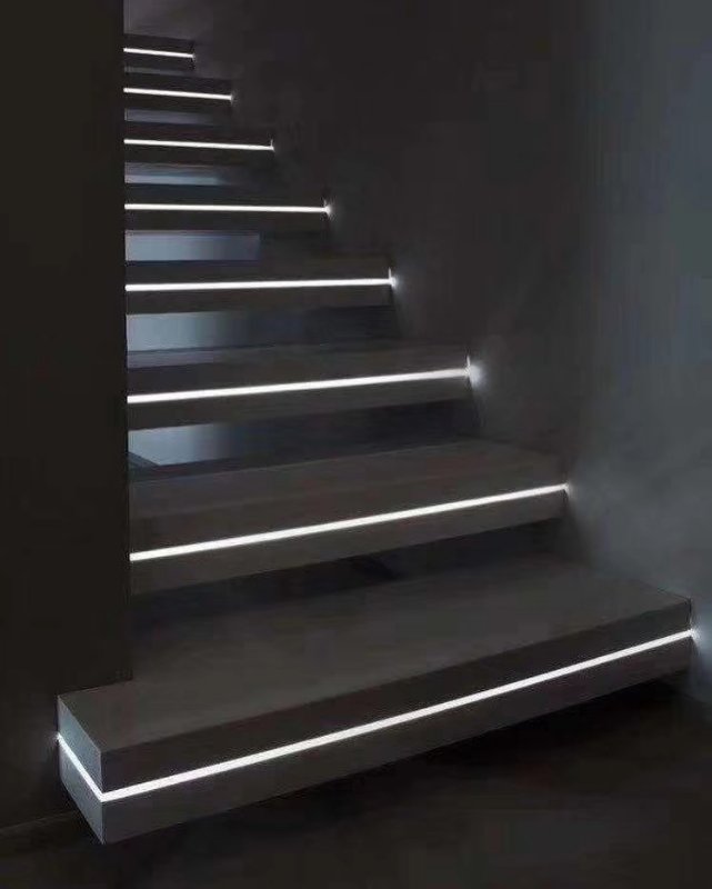 high quality aluminum Stair nosing strip