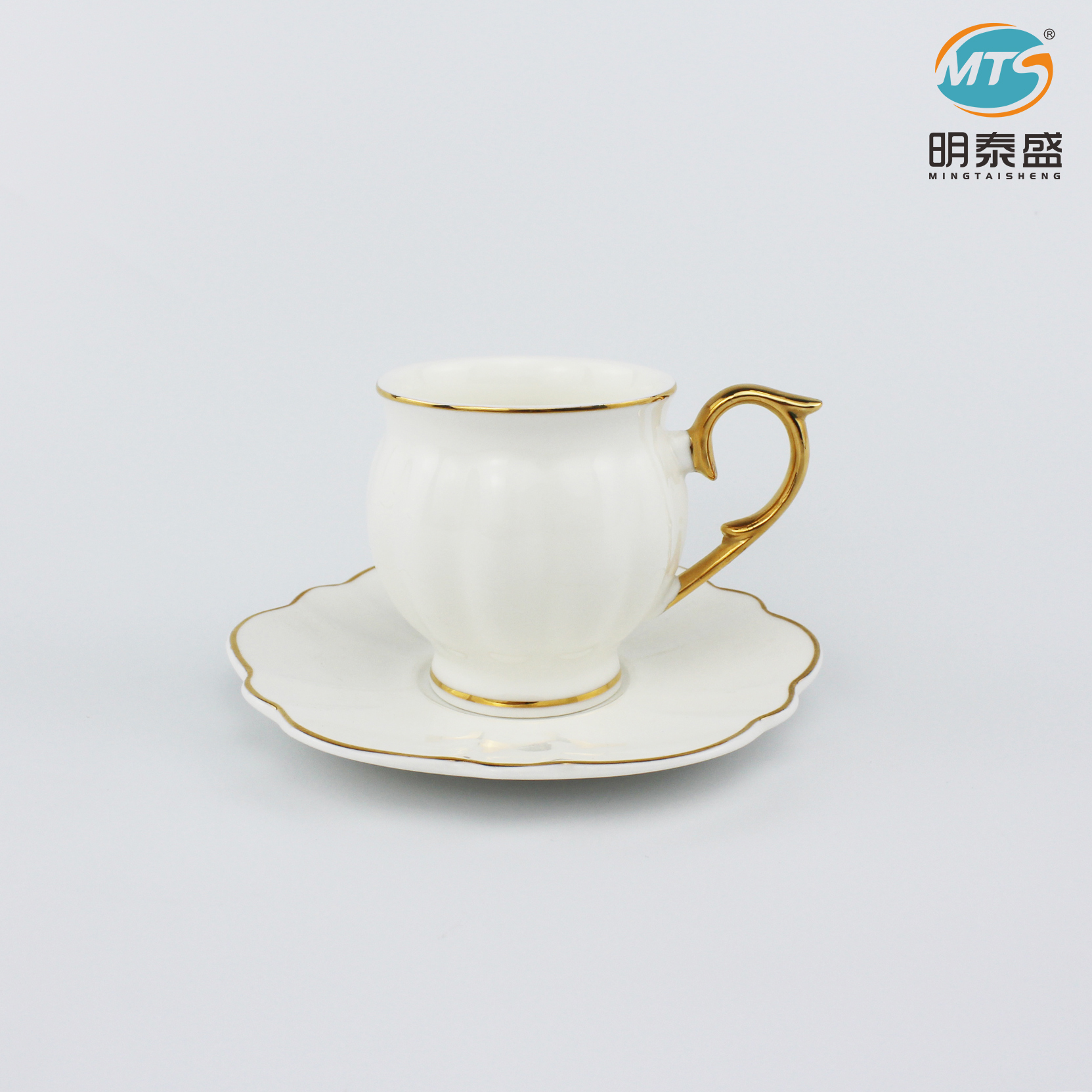 ceramic cup&saucer