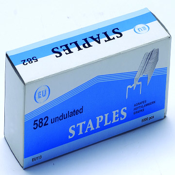 Undulated staples