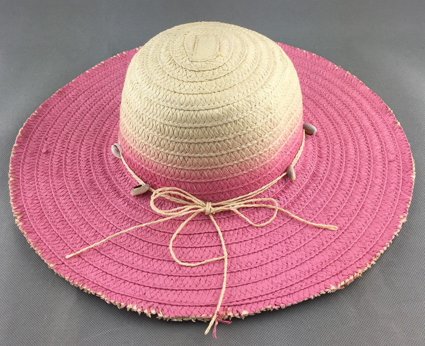 Paper braid wide-brim hat with spraied colour
