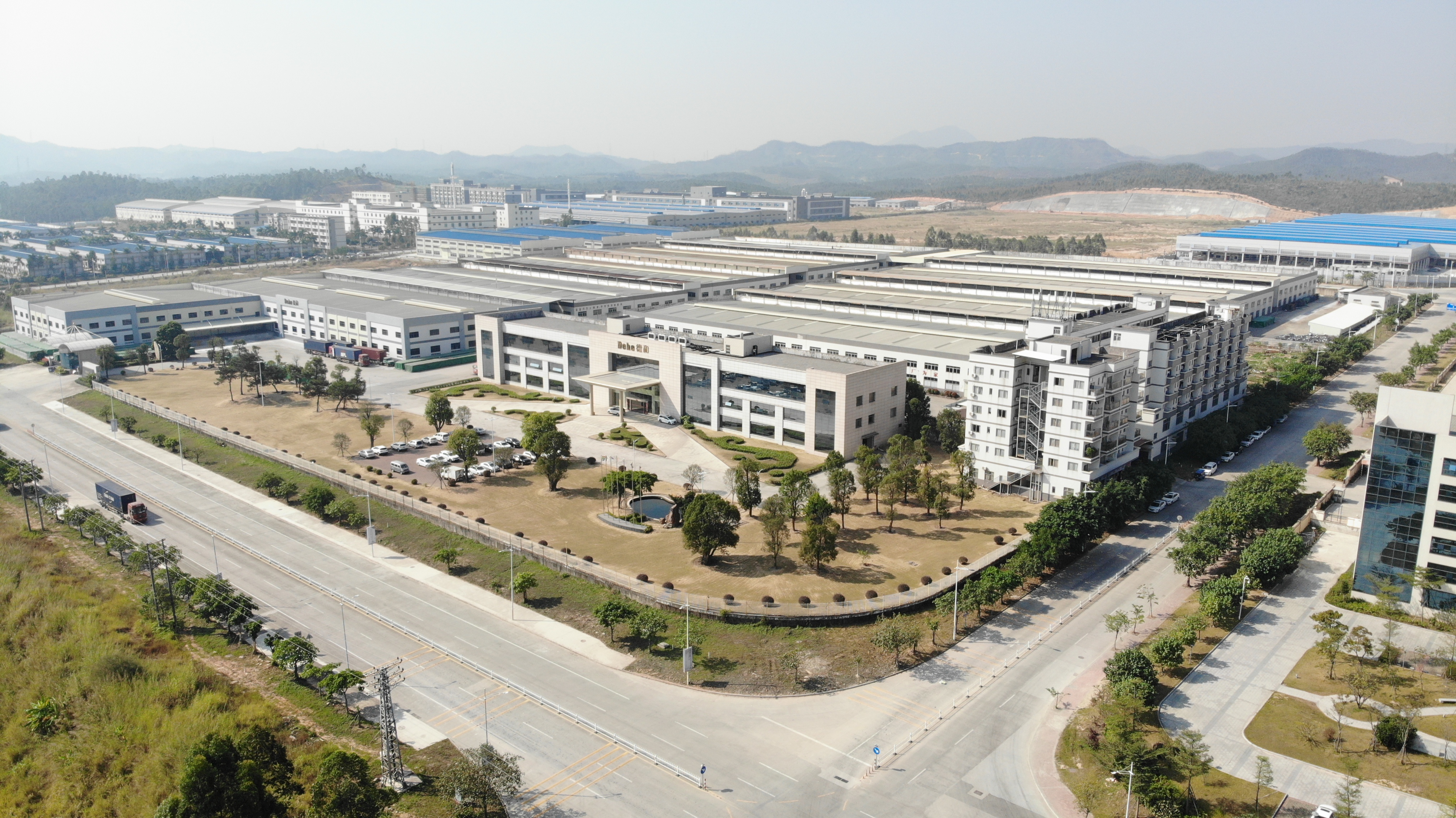 Guangdong Dehe Technology Co., Ltd. – Barbecue machine 1