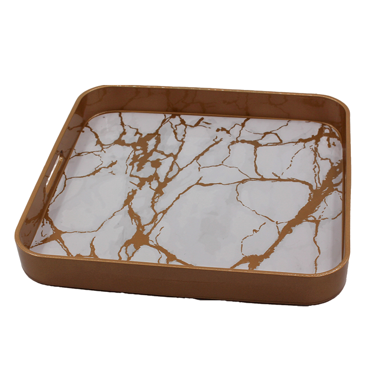 Plastic tray