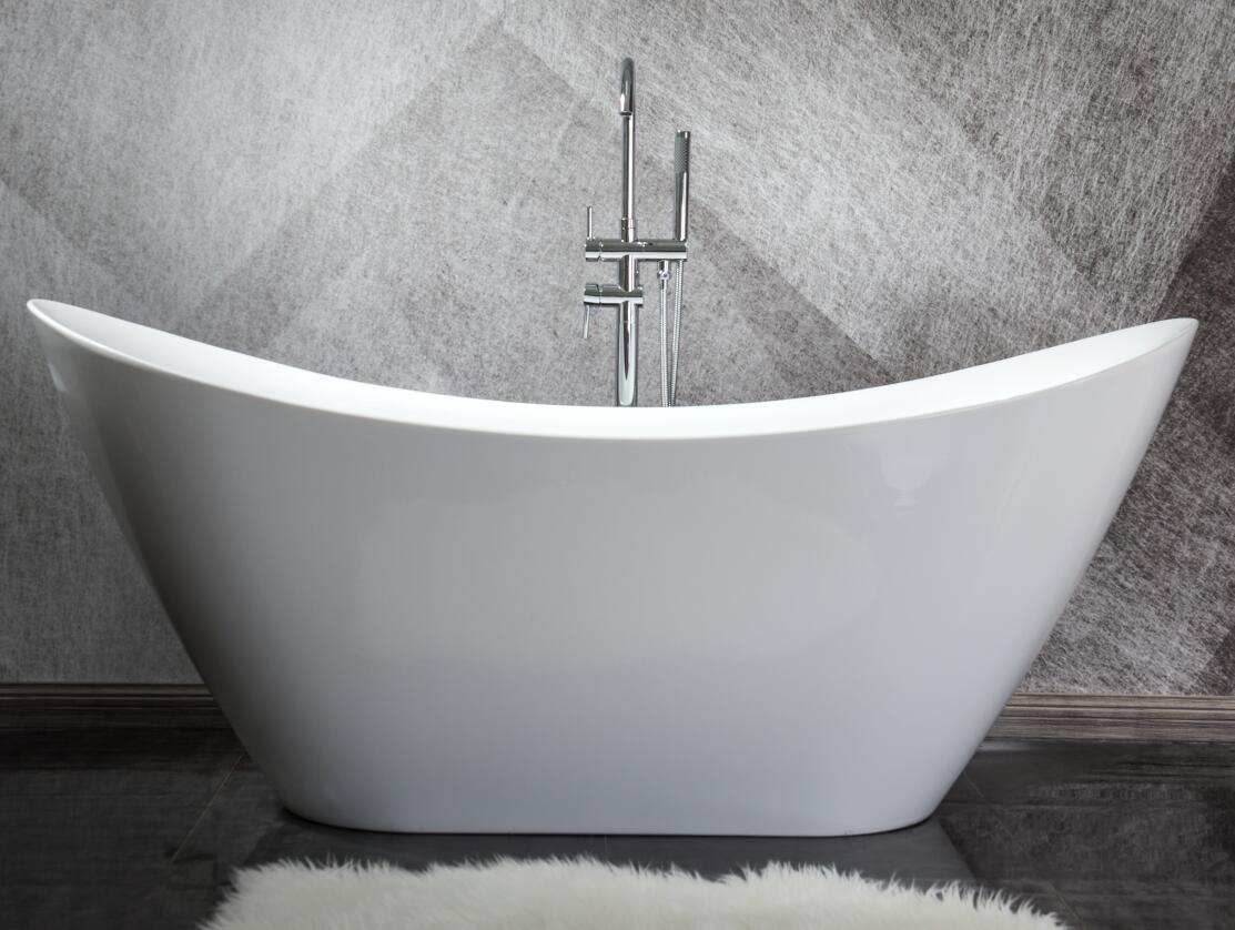 Freestanding bathtub