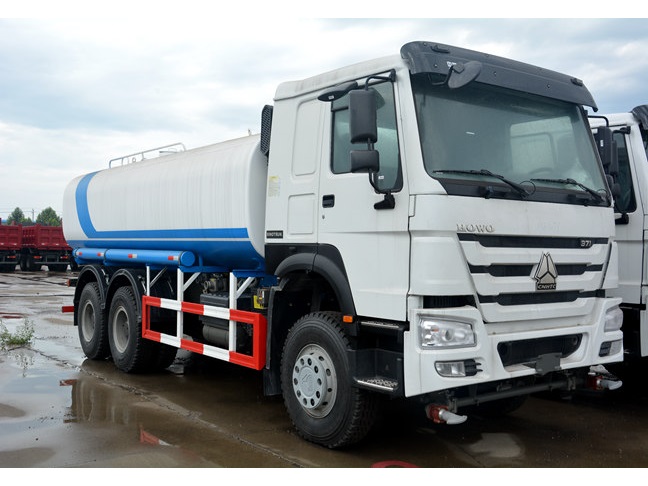 Water Tank Truck