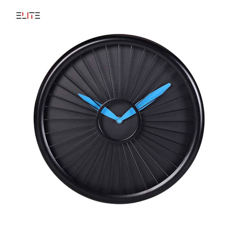 Metal wall clock with aero-engine shape front cover