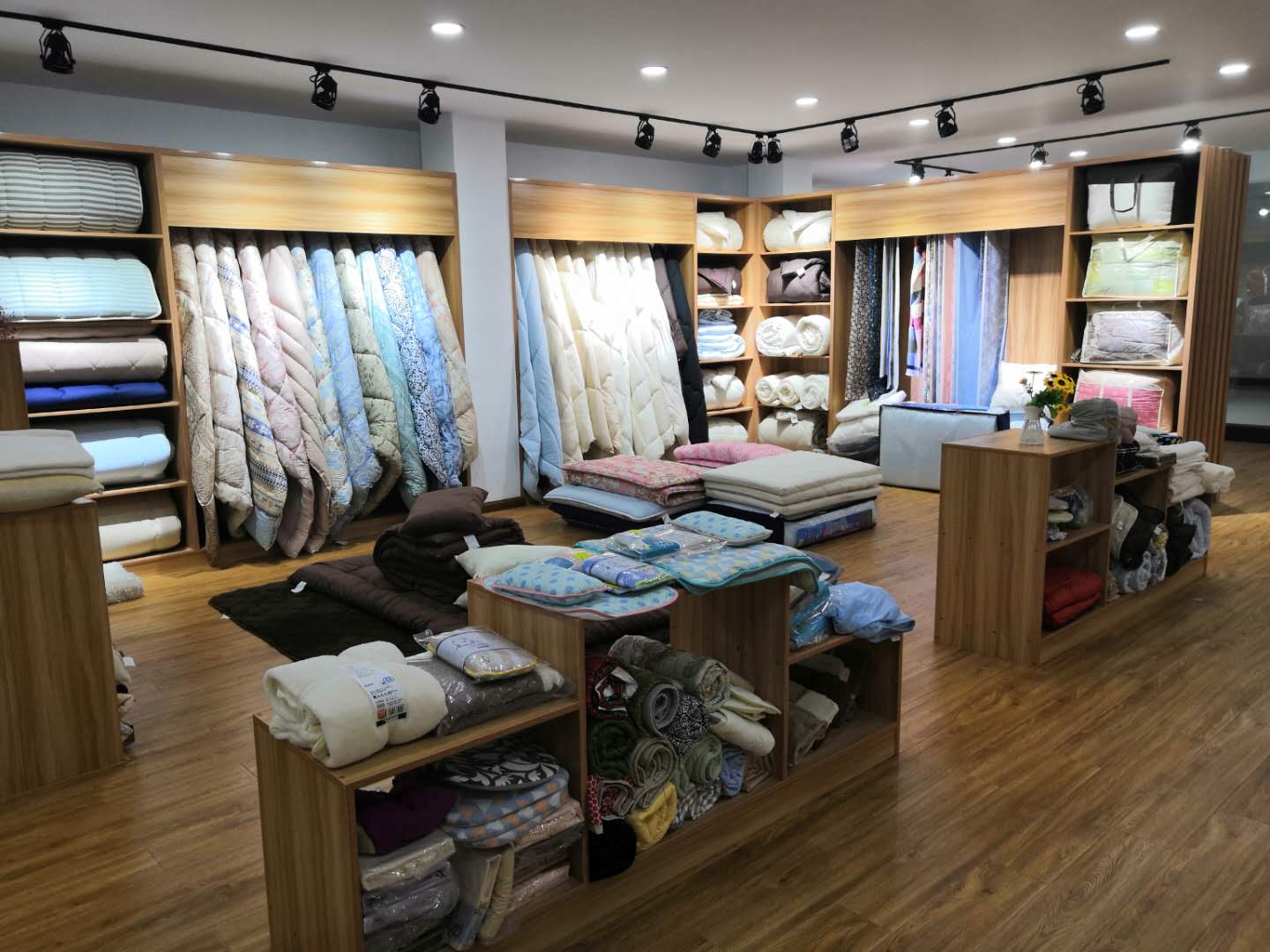 Anhui Jinting Home Textile Co., Ltd. – bedspreads 3