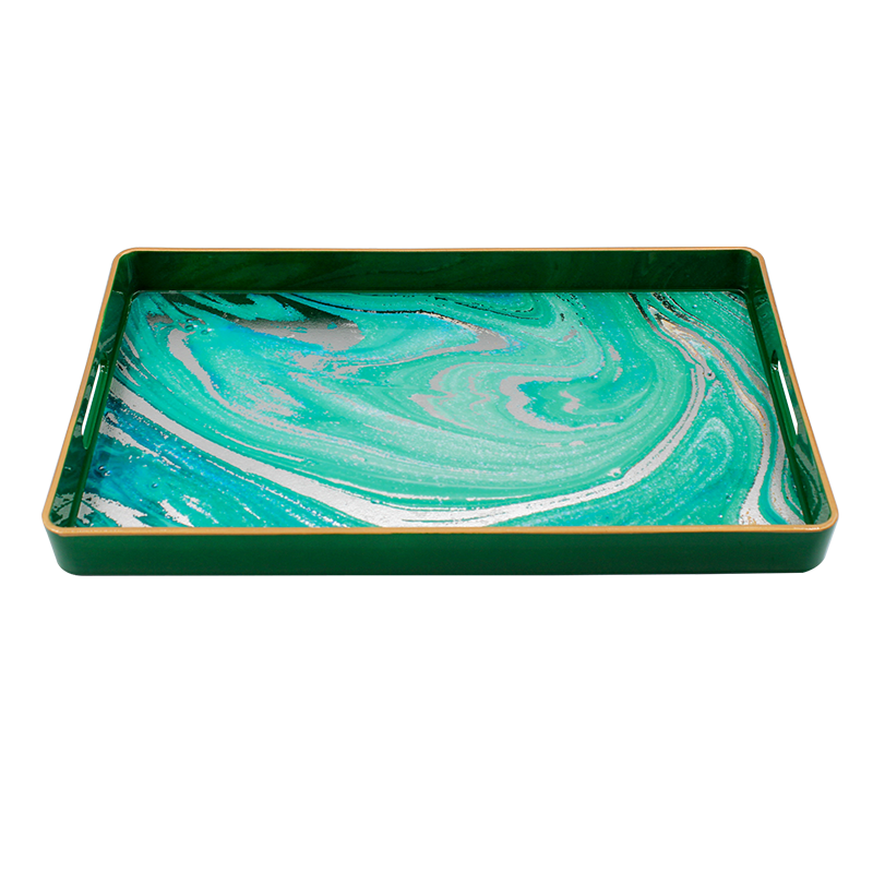 Plastic tray