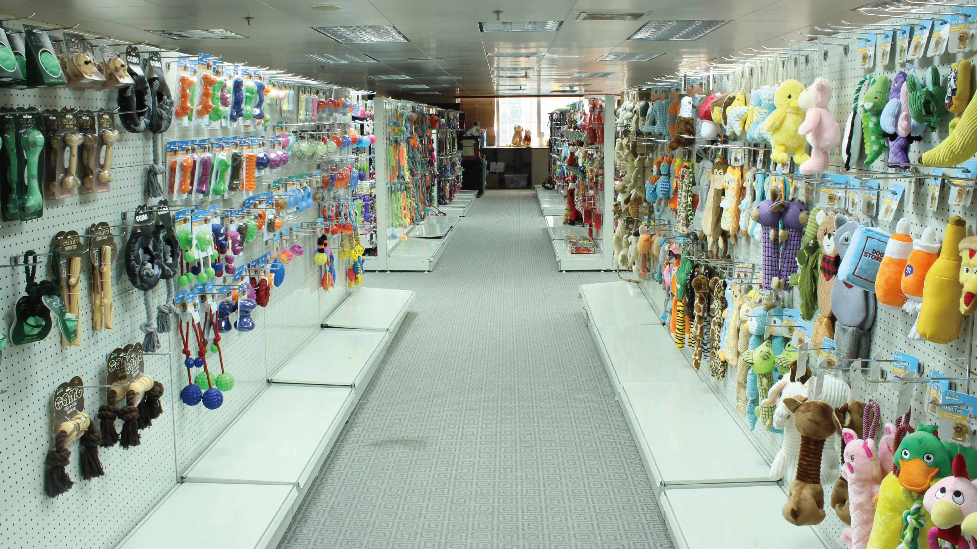 Guangzhou Qianyu Pet Supplies Co., Ltd. – animal figures 2