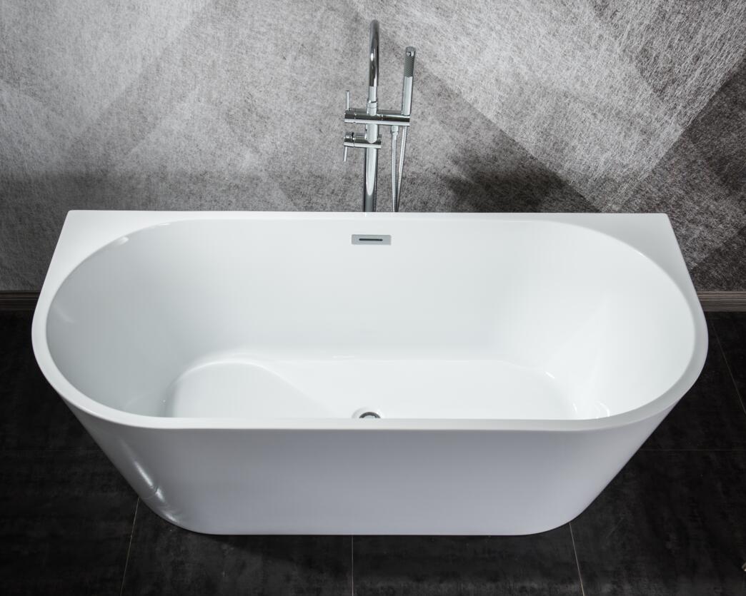 Freestanding bathtub