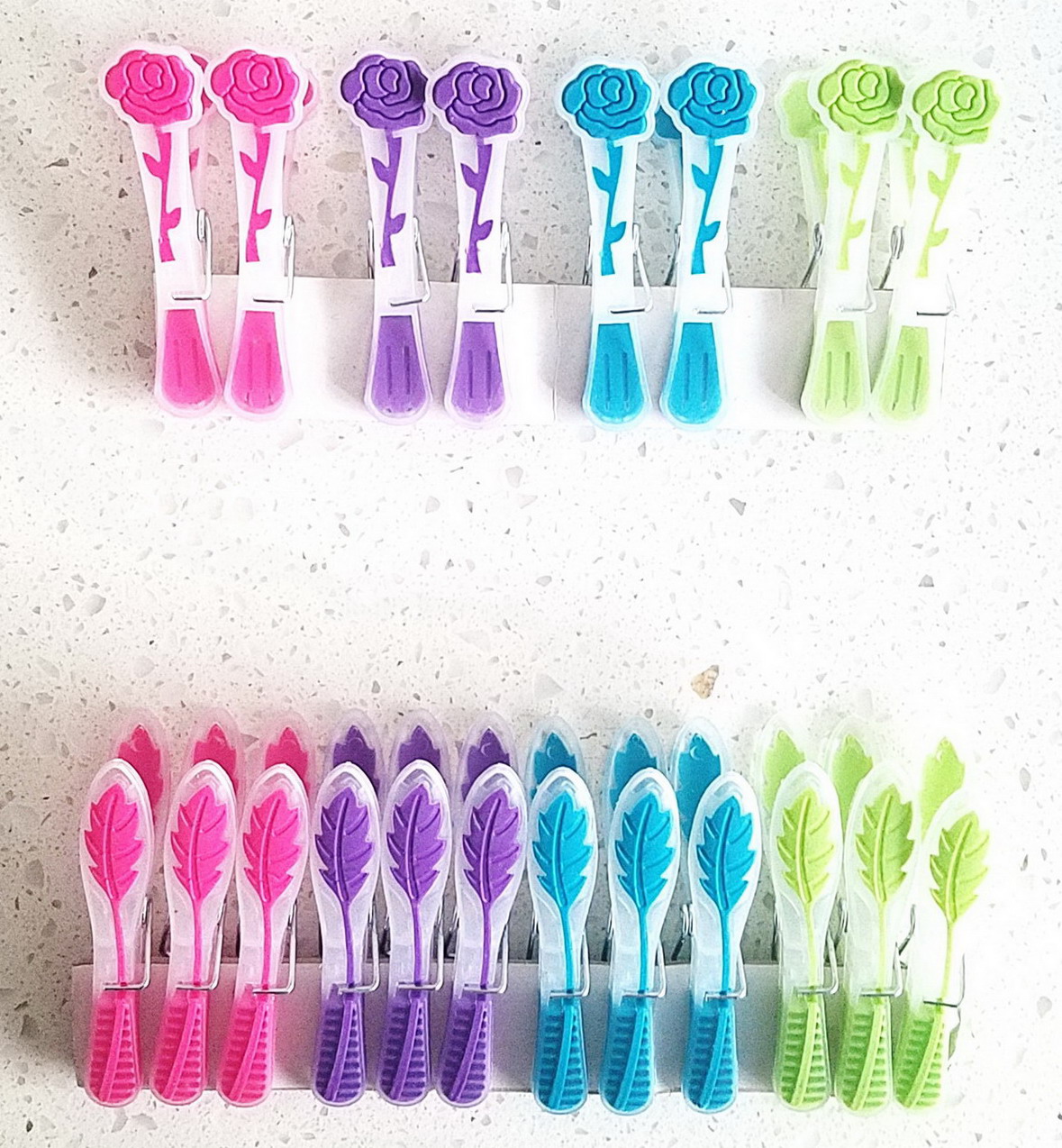 Colorful Plastic Clothes Pegs