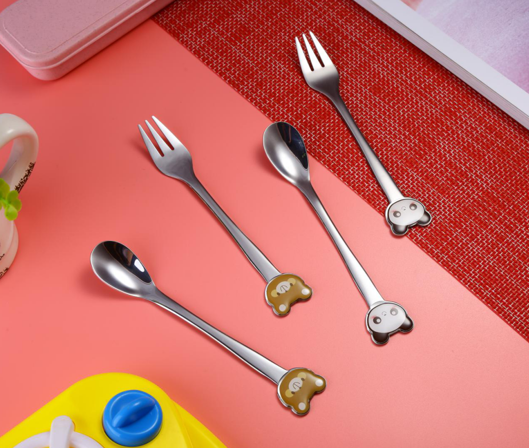 Stainless steel children cutlery set