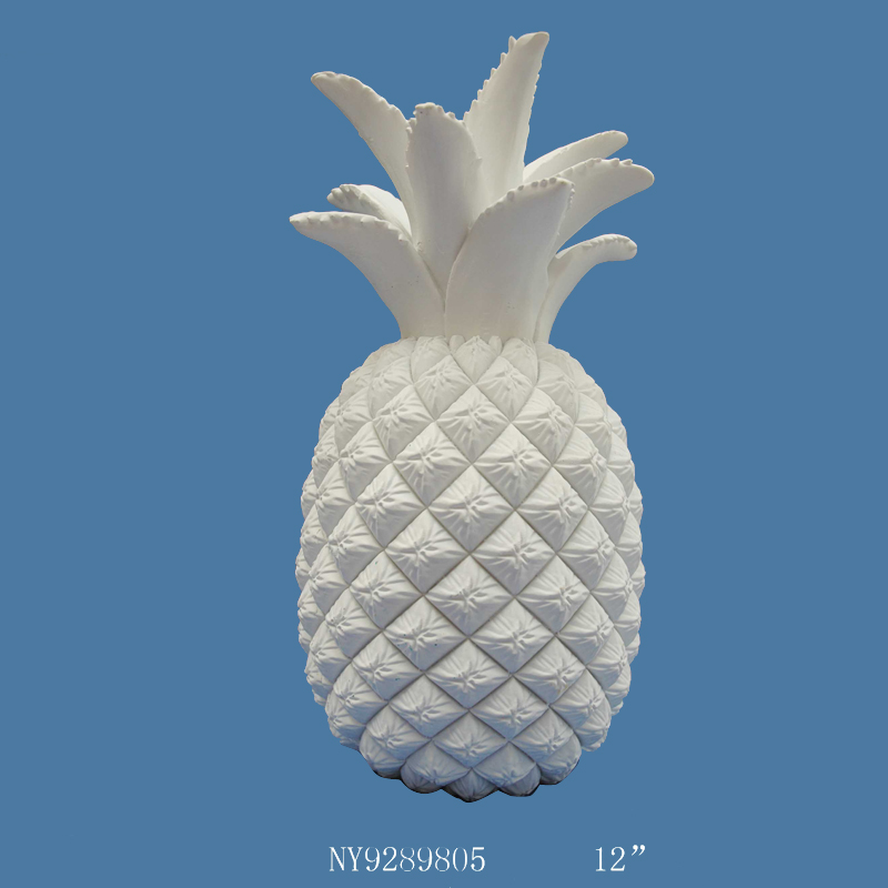 Ceramic pineapple