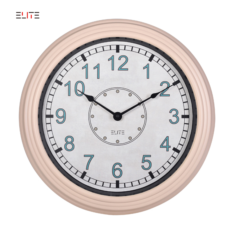 Retro metal quartz wall clock with modern color